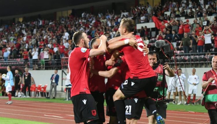 Αλβανική υπεροχή (2,25)
